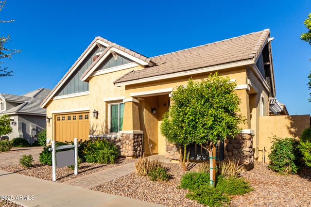 2811 S JEFFRY Street, Gilbert, AZ 85295