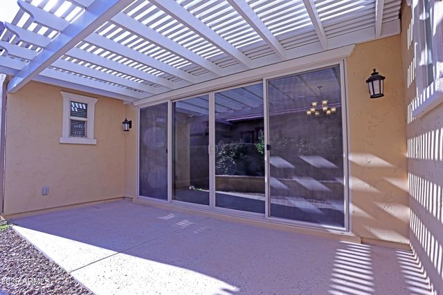 2811 S JEFFRY Street, Gilbert, AZ 85295