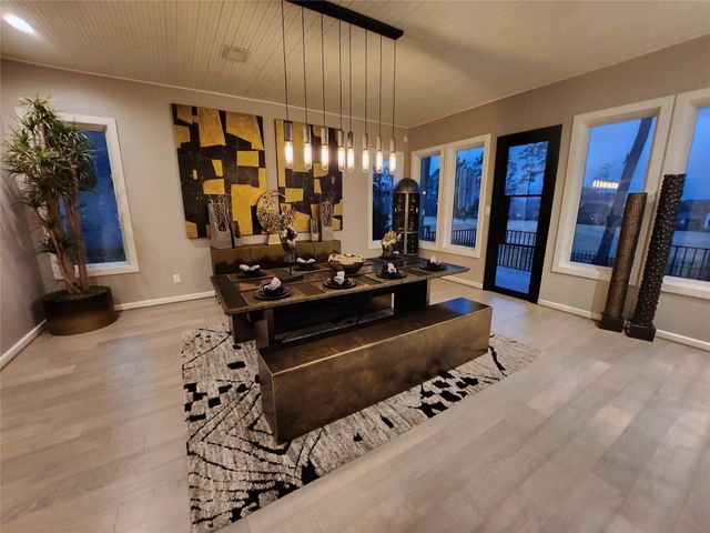 38 Fairway Park, Montgomery, TX 77356