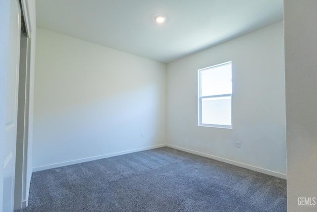 7818 Cherimoya Drive, Bakersfield, CA 93313