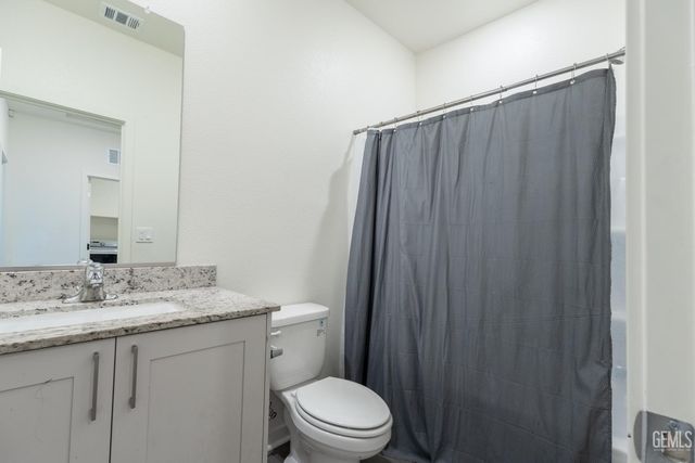 7818 Cherimoya Drive, Bakersfield, CA 93313
