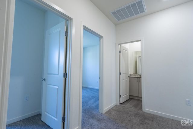 7818 Cherimoya Drive, Bakersfield, CA 93313