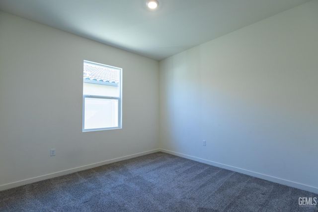 7818 Cherimoya Drive, Bakersfield, CA 93313
