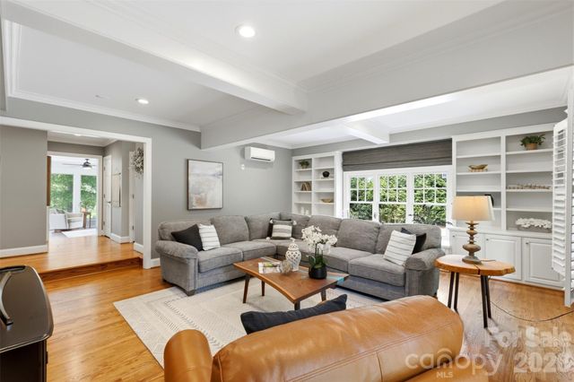 170 S Kimberly Road, Davidson, NC 28036