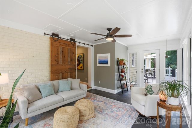 170 S Kimberly Road, Davidson, NC 28036