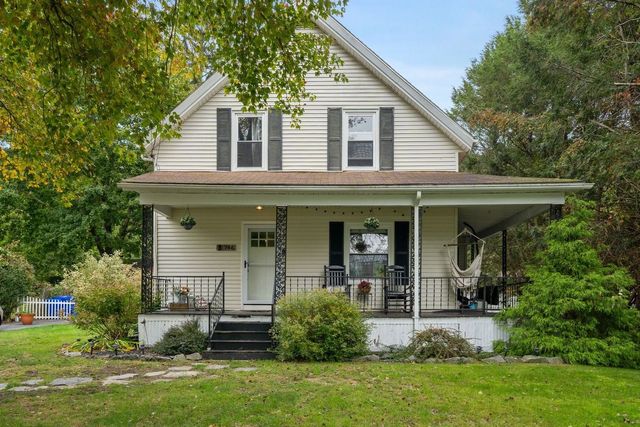 746 Dighton Ave, Taunton, MA 02780