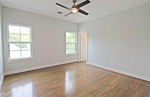 2736 Cortlandt Street B, Houston, TX 77008