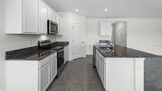 4497 YAUPON HOLLY WAY, Lakeland, FL 33811