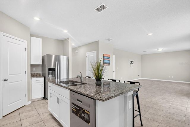 10025 DAYBREAK GLEN, Parrish, FL 34219