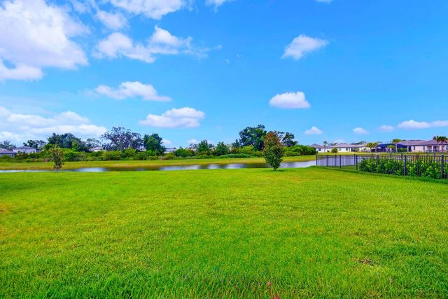 10025 DAYBREAK GLEN, Parrish, FL 34219