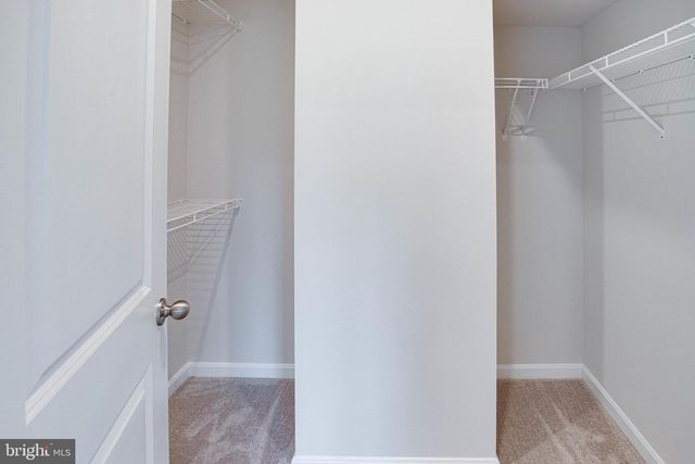 18297 SUMMIT POINTE DR, Triangle, VA 22172