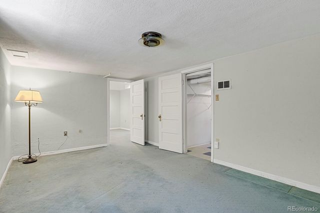 3705 W 25th Avenue, Denver, CO 80211