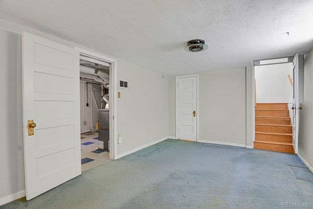 3705 W 25th Avenue, Denver, CO 80211
