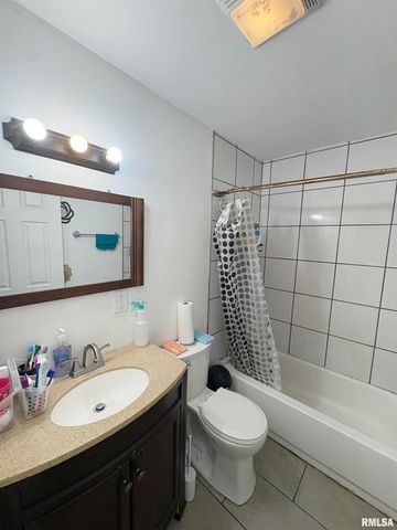 5419 N RENWOOD Avenue, Peoria, IL 61614