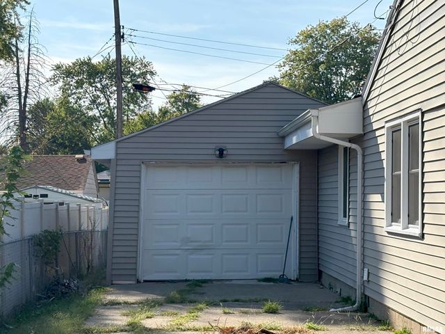 5419 N RENWOOD Avenue, Peoria, IL 61614