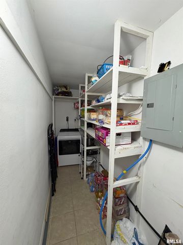 5419 N RENWOOD Avenue, Peoria, IL 61614