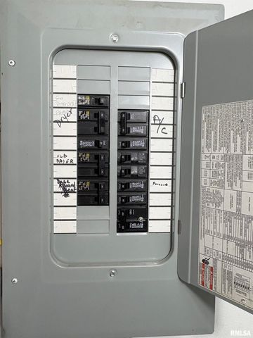 5419 N RENWOOD Avenue, Peoria, IL 61614