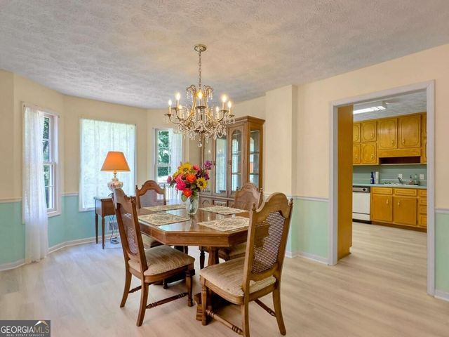 240 Riverview Road, Jackson, GA 30233