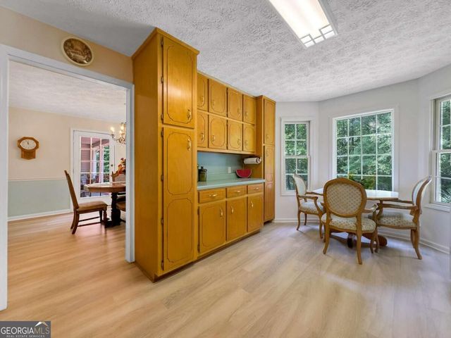 240 Riverview Road, Jackson, GA 30233