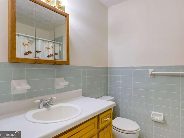 240 Riverview Road, Jackson, GA 30233