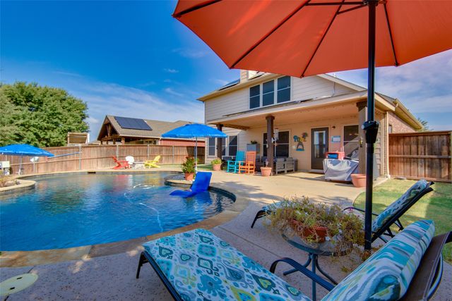 1038 Shepard Lane, Lavon, TX 75166