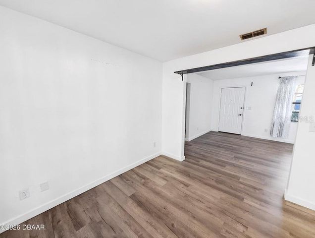 2001 KENILWORTH AVENUE, South Daytona, FL 32119