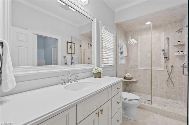 12 Charleston Square, Greensboro, NC 27408
