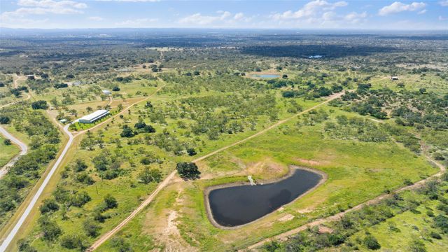 1930 County Road 413, Llano, TX 78643