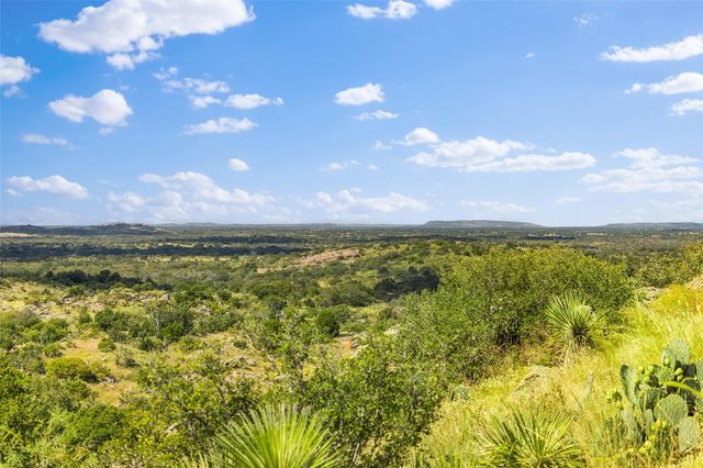 1930 County Road 413, Llano, TX 78643