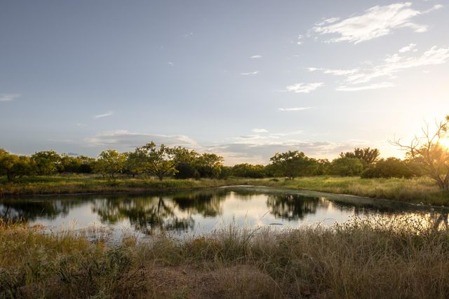 1930 County Road 413, Llano, TX 78643