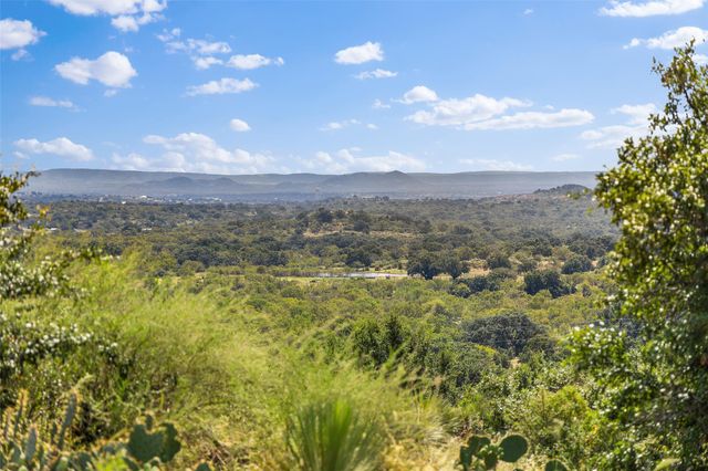 1930 County Road 413, Llano, TX 78643