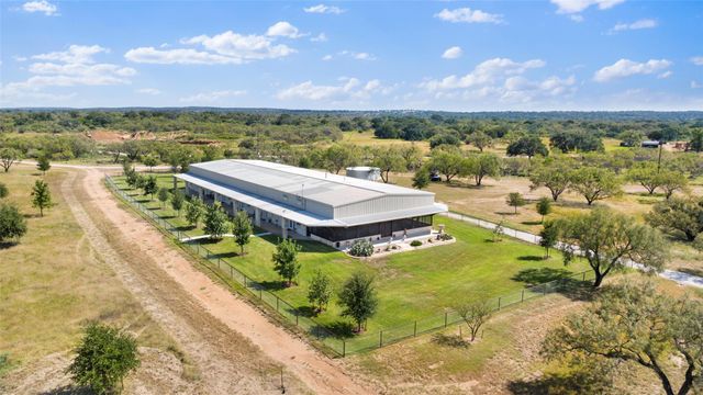 1930 County Road 413, Llano, TX 78643