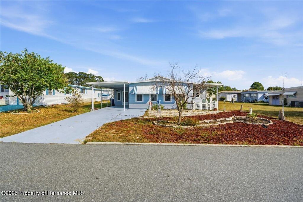 12305 Conde Drive, Brooksville, FL 34613