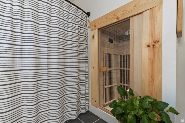 2615 E CANTERBURY LN, Cottonwood Heights, UT 84121