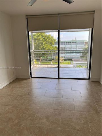 2761 Taft Street 405, Hollywood, FL 33020