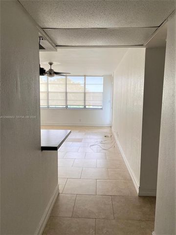2761 Taft Street 405, Hollywood, FL 33020