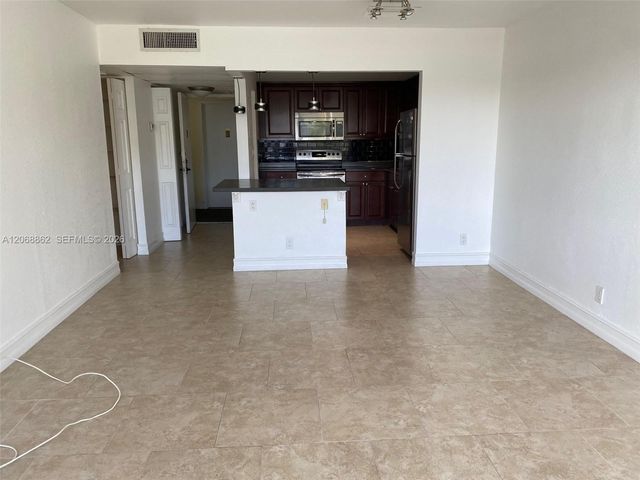 2761 Taft Street 405, Hollywood, FL 33020