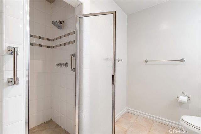 22068 Martinez Street, Woodland Hills, CA 91364