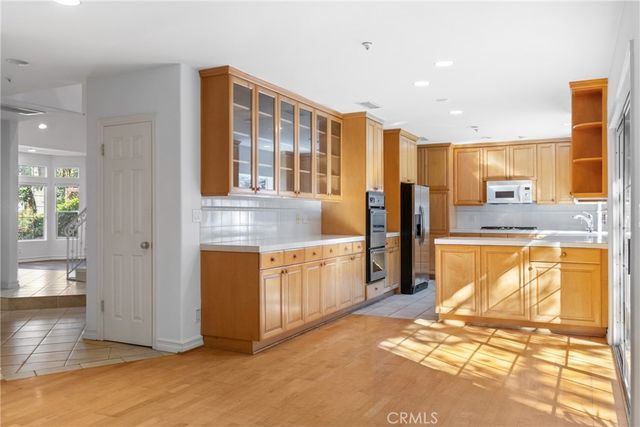 22068 Martinez Street, Woodland Hills, CA 91364