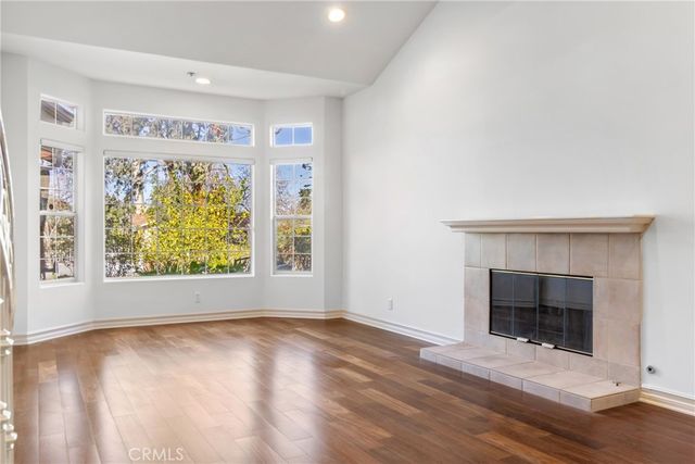 22068 Martinez Street, Woodland Hills, CA 91364