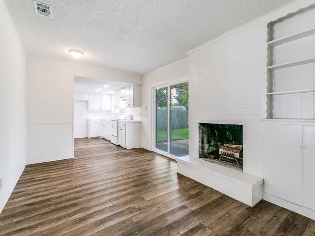 3023 Topaz Lane, Farmers Branch, TX 75234