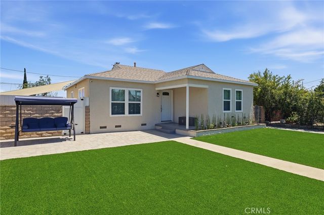 12824 Osborne, Pacoima, CA 91331