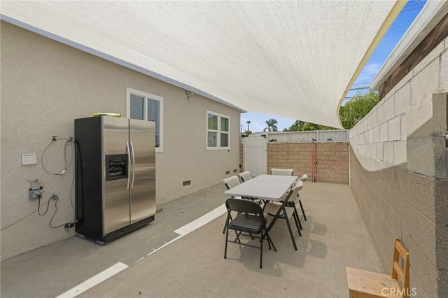 12824 Osborne, Pacoima, CA 91331