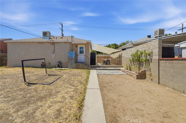 12824 Osborne, Pacoima, CA 91331
