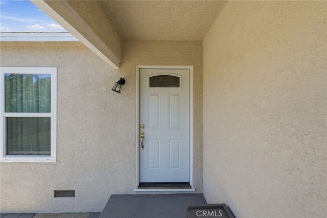 12824 Osborne, Pacoima, CA 91331