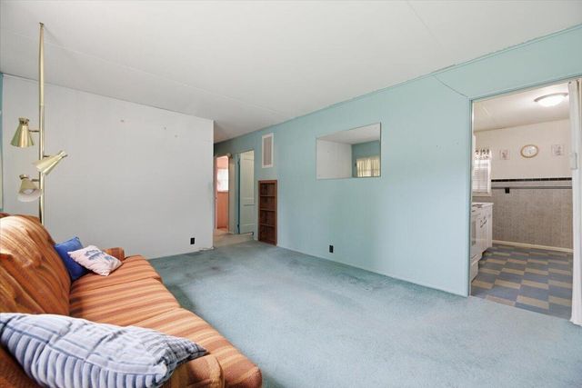 3101 8TH Avenue, Council Bluffs, IA 51501