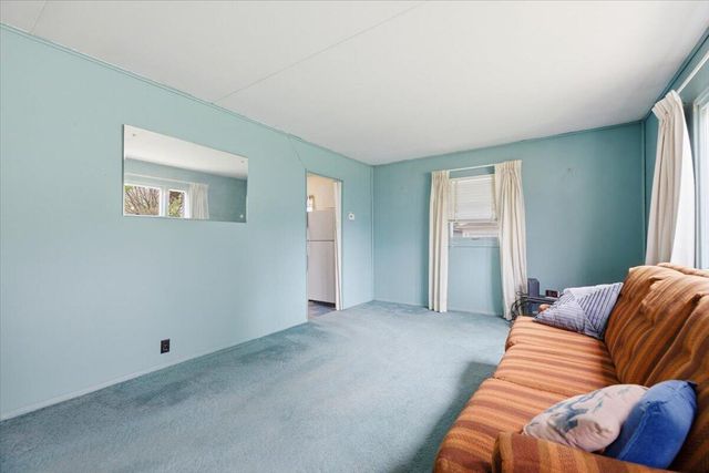 3101 8TH Avenue, Council Bluffs, IA 51501