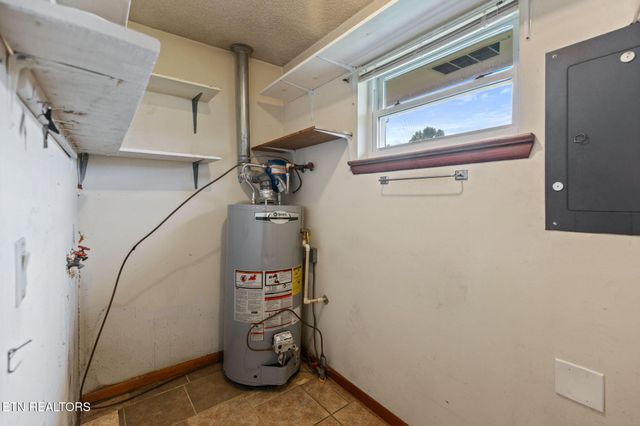 26 Stovall St, Fort Oglethorpe, GA 30742