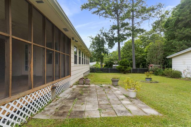 26 Stovall St, Fort Oglethorpe, GA 30742
