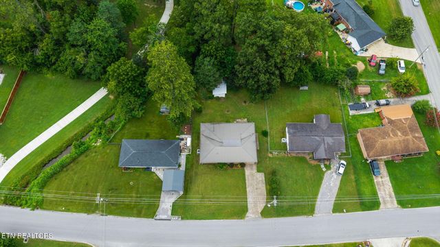 26 Stovall St, Fort Oglethorpe, GA 30742